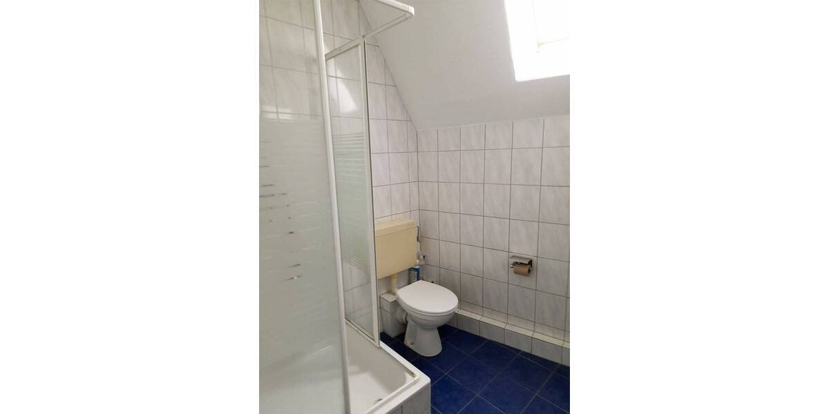 Etagenwohnung Oberhausen Stadtmitte - 2 Zimmer, 55 m&sup2;, 275&euro; | Angebot:26903996