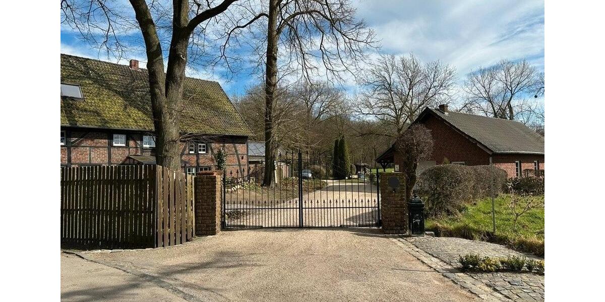 Einfamilienhaus Gelsenkirchen Gelsenkirchen-Nord - 6 Zimmer, 190 m&sup2;, 995.000&euro; | Angebot:26847651