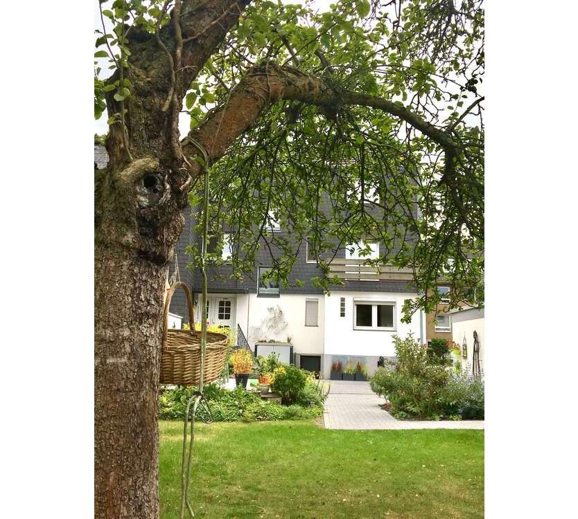 Haus zum Kaufen in Ratingen 750.000 € 176 m²