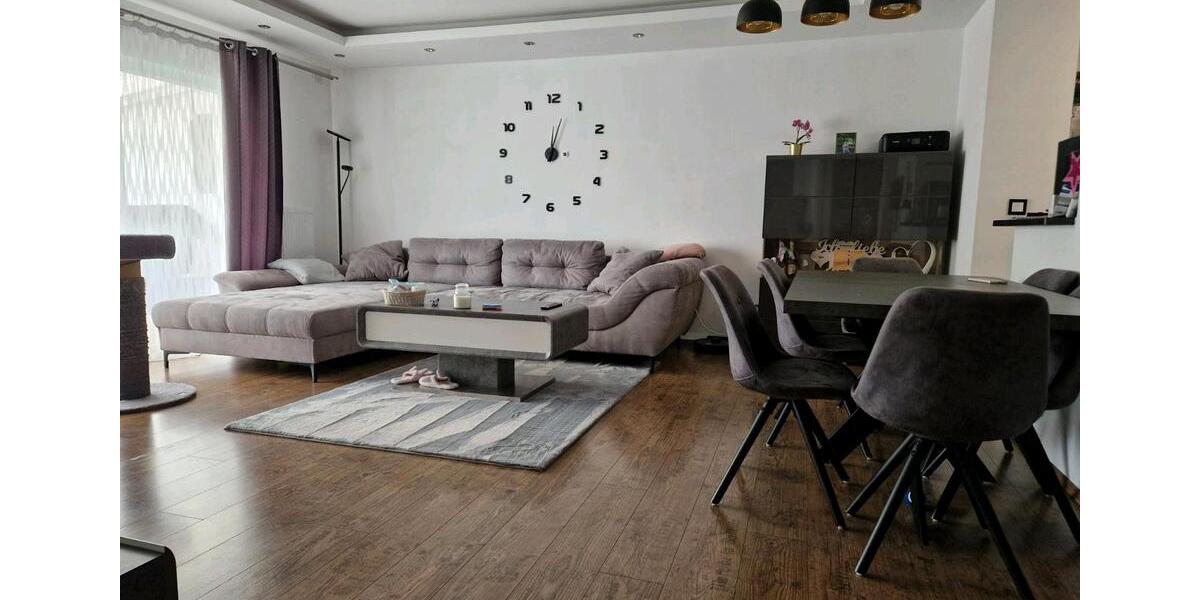 Erdgeschoßwohnung mit großem Garten 4 zimmer