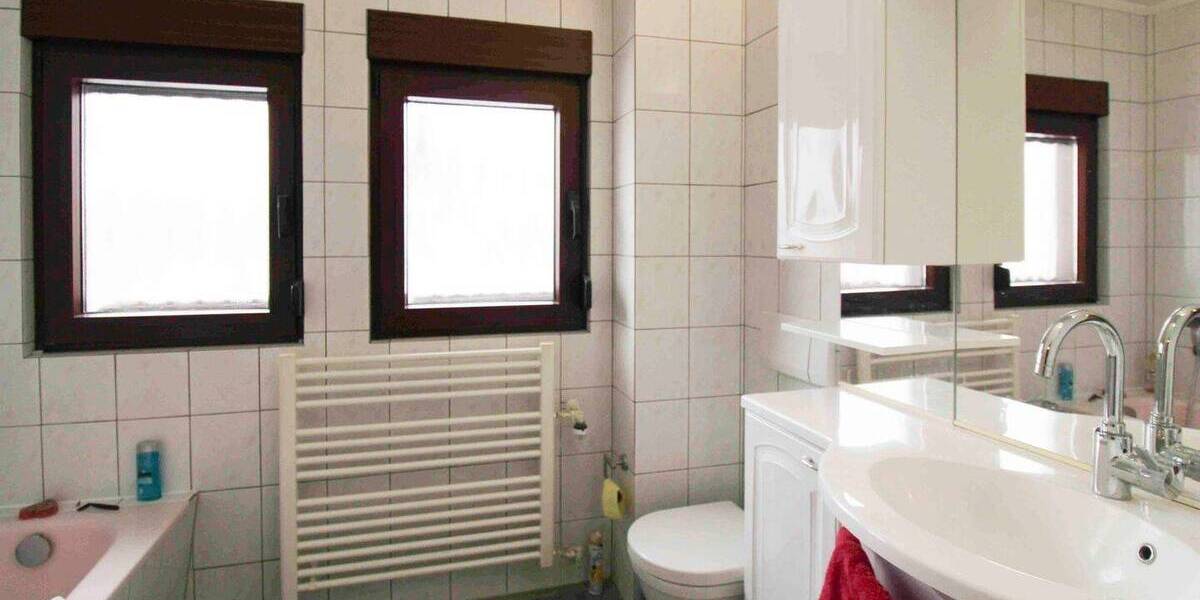Einfamilienhaus Heiligenhaus Mitte - 6 Zimmer, 490.000&euro; | Angebot:26807822