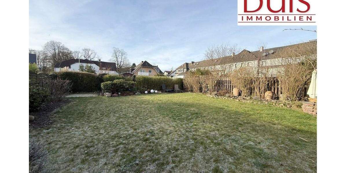 Einziehen und Glücklich sein! Keine großen Sanierungen, Spielstraße, Doppelgarage, Traumgarten.... 5 zimmer