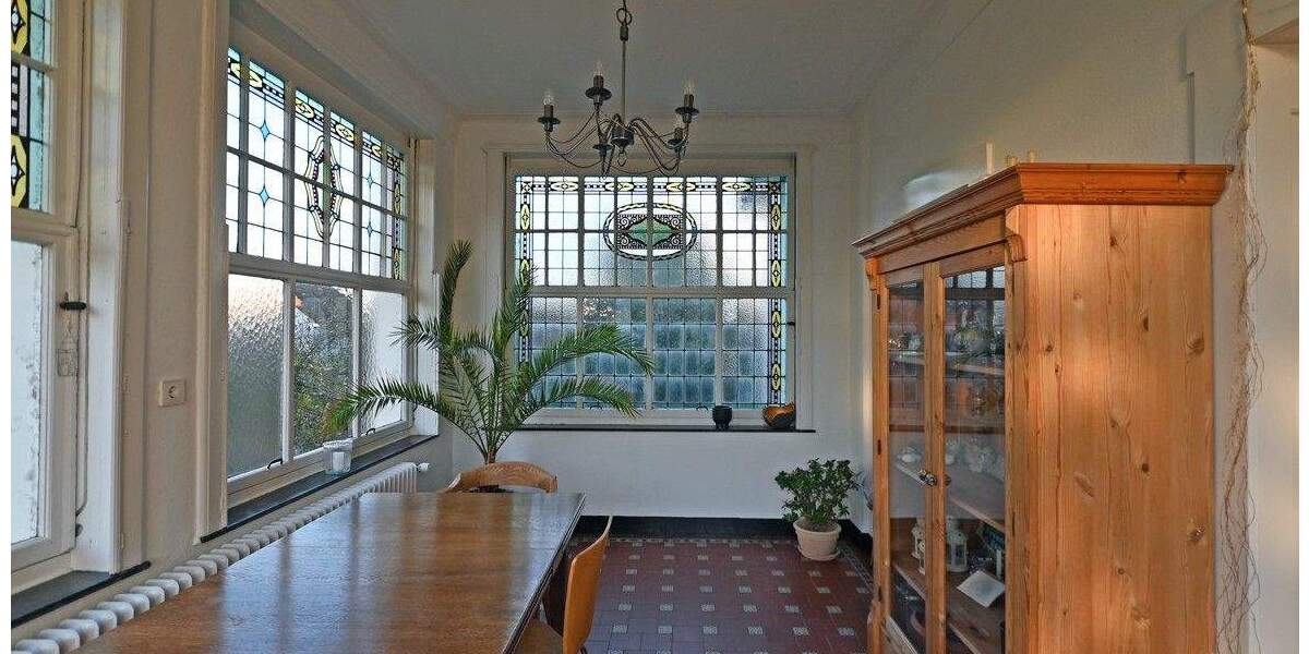 Eine echte Rarität! Historisches Pfarrhaus auf tollem Grundstück in Bochum-DahlhausenLinden 1 zimmer