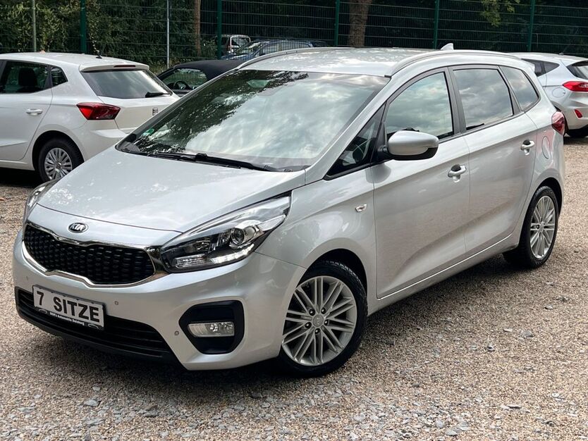 Kia Carens 171.805 km 9.800 € Duisburg 47137