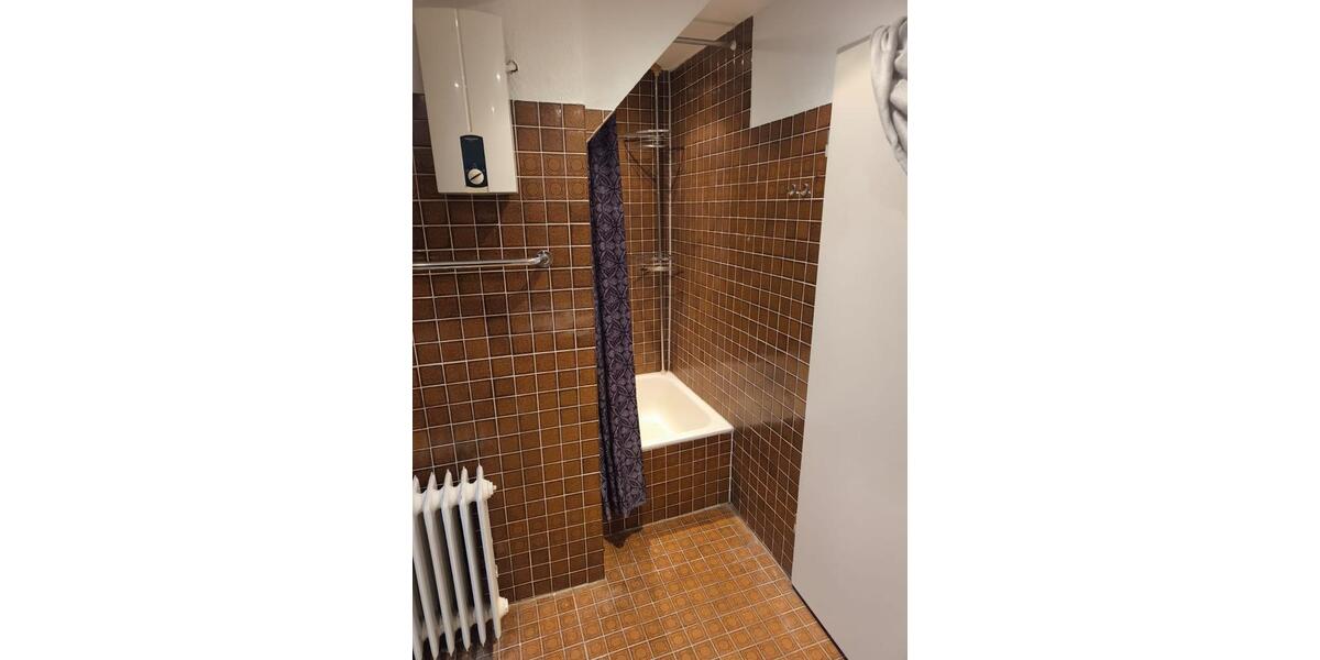 Dachgeschoßwohnung Bottrop - 3 Zimmer, 70 m&sup2;, 525&euro; | Angebot:25341187