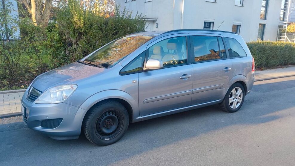 Opel Zafira 182.200 km 2.200 € Bochum 44892