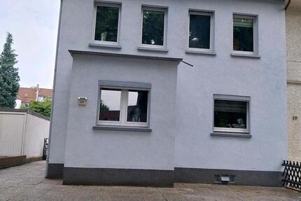 Haus Lünen - 7 Zimmer, 140 m&sup2;, 355.000&euro; | Angebot:25753228