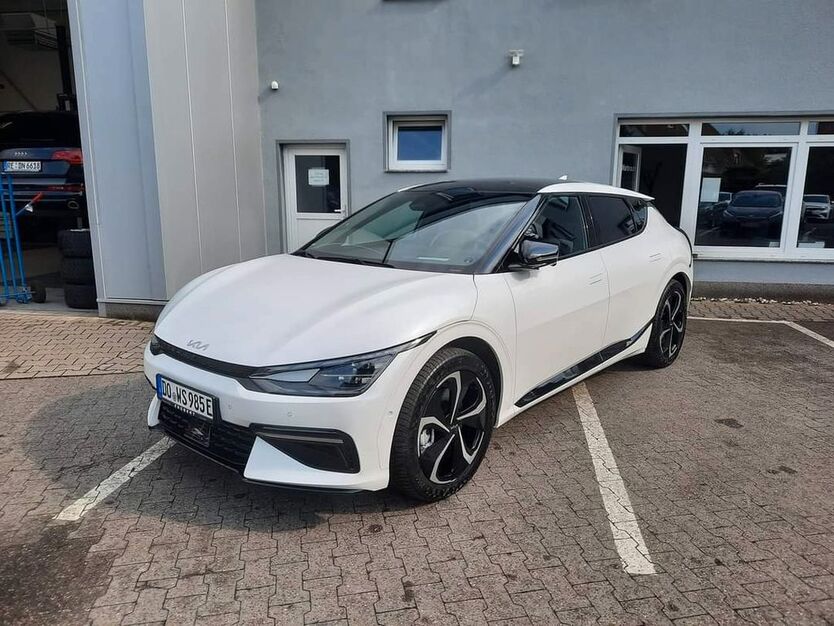Kia EV6 28.456 km 42.990 € Datteln 45711