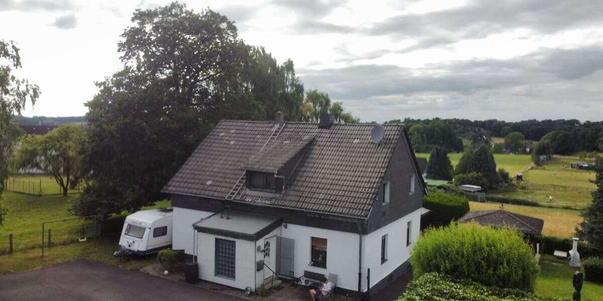 Einfamilienhaus Witten Herbede - 6.5 Zimmer, 225 m&sup2;, 625.000&euro; | Angebot:25230981