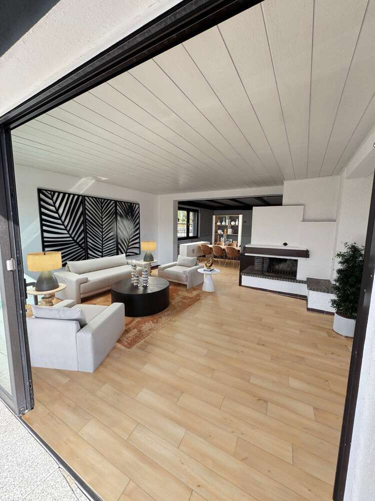 Wohnung zum Kaufen in Wuppertal 319.000 € 123 m²