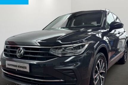 VW Tiguan 19.715 km 26.950 € Velbert 42553