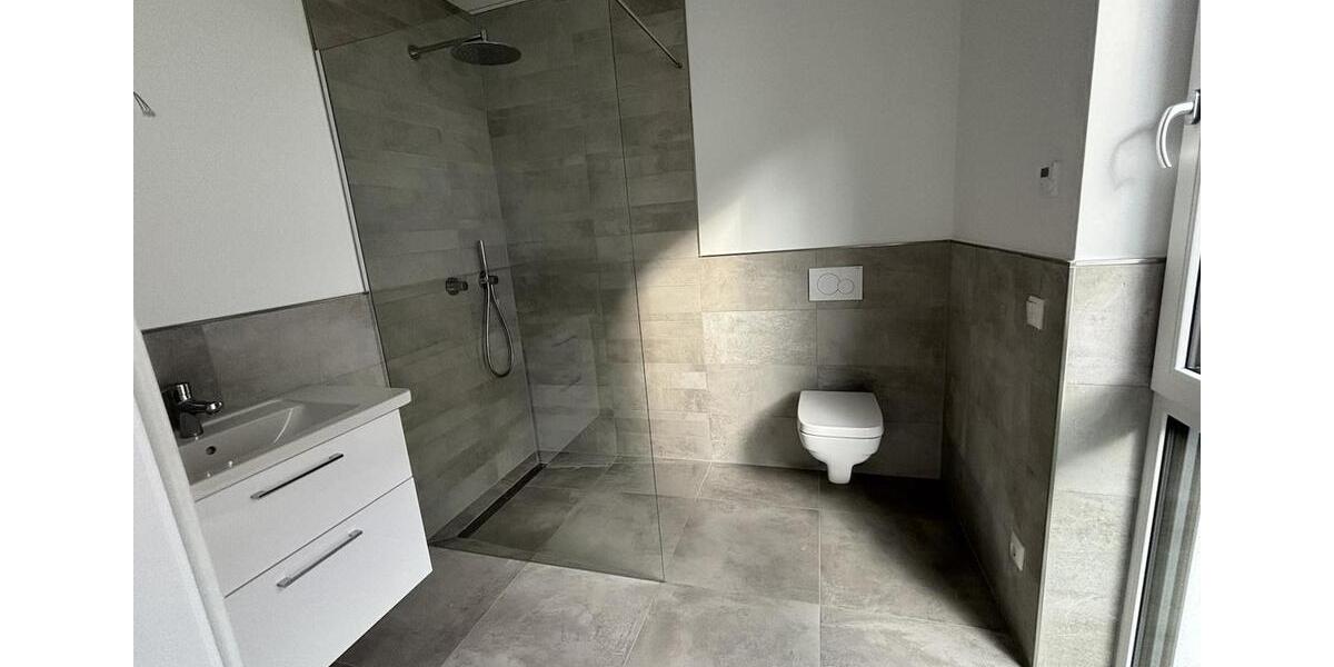 Etagenwohnung Mülheim an der Ruhr Linksruhr - 3 Zimmer, 88 m&sup2;, 1.680&euro; | Angebot:25375719