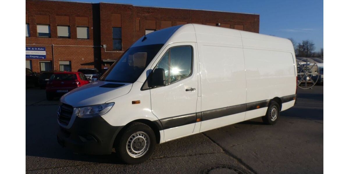 Mercedes-Benz Sprinter 236.314 km 23.950 &euro; Essen 45309