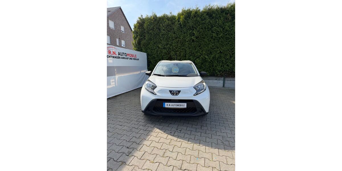 Toyota Aygo (X) 83.943 km 9.700 &euro; Dortmund 44388