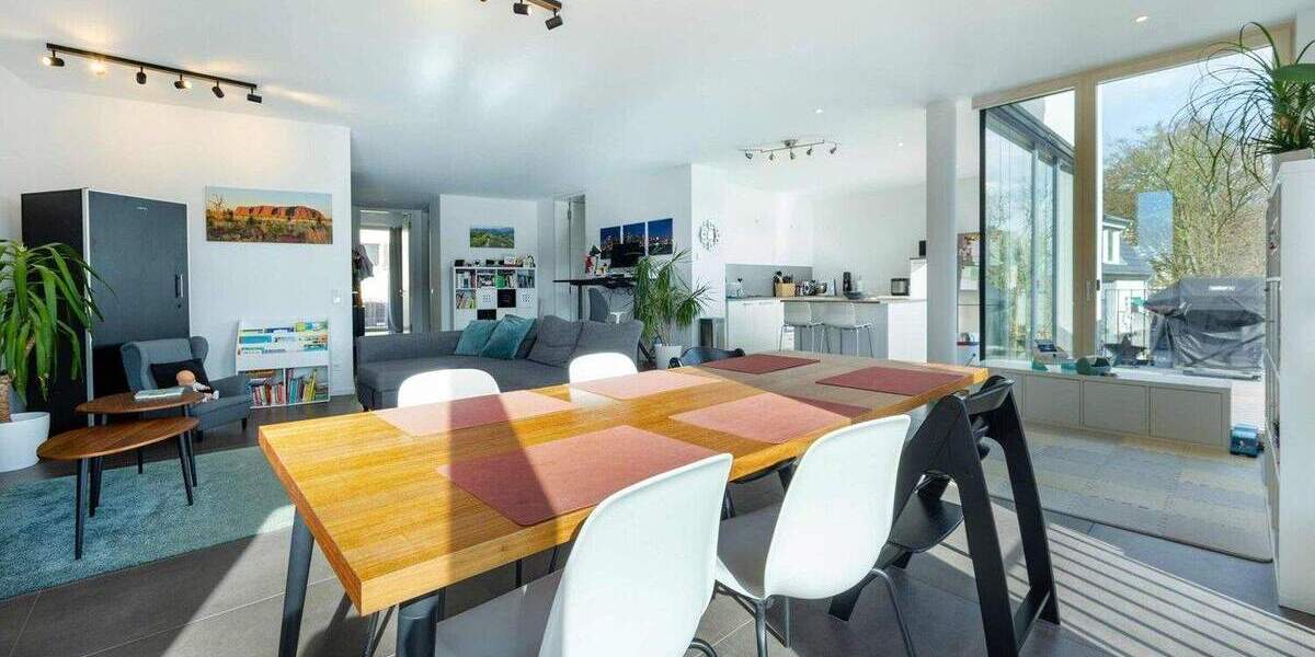 Etagenwohnung Wuppertal Elberfeld - 3 Zimmer, 134 m&sup2;, 1.620&euro; | Angebot:25693665