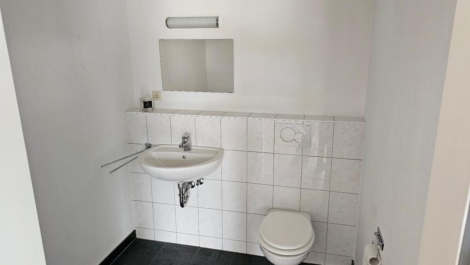 Gewerbeobjekt Mülheim an der Ruhr Rechtsruhr-Nord - 400&euro; | Angebot:25541202