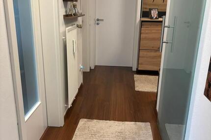 Komplett sanierte Wohnung im Westen
