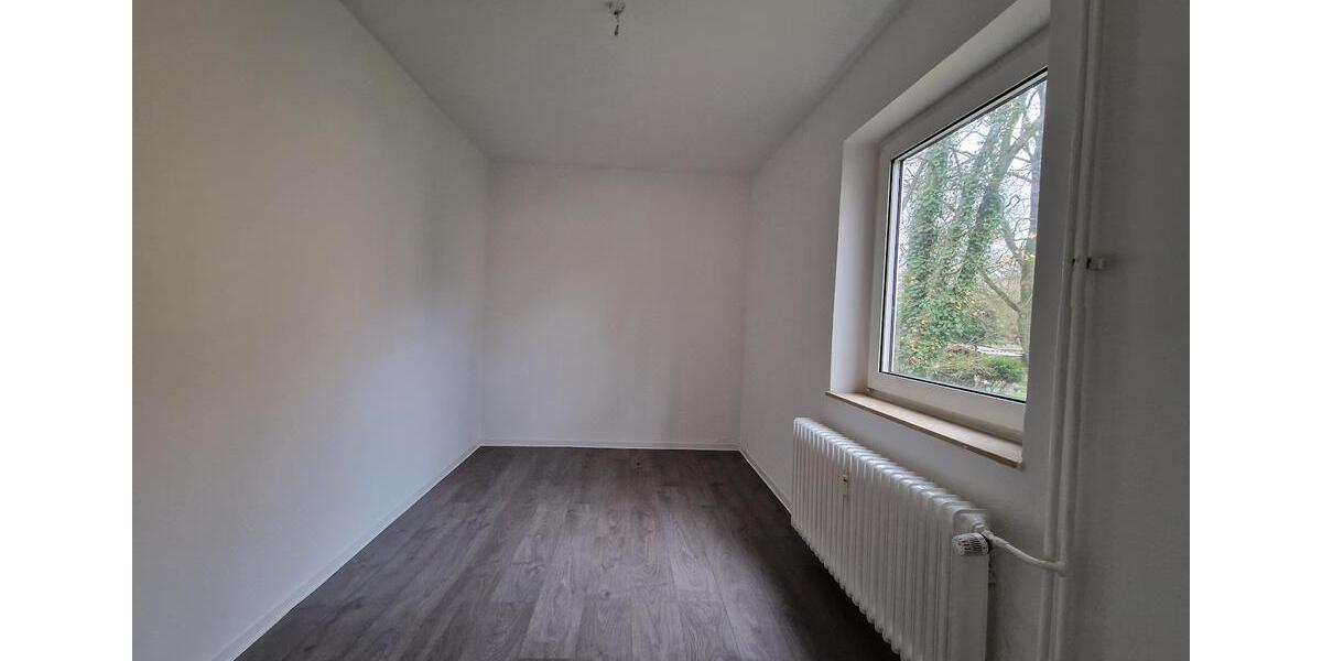 Erdgeschoßwohnung Dortmund Huckarde - 4 Zimmer, 60 m&sup2;, 500&euro; | Angebot:26255955