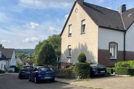 Essen-Bergerhausen! Domizil für die kleine Familie