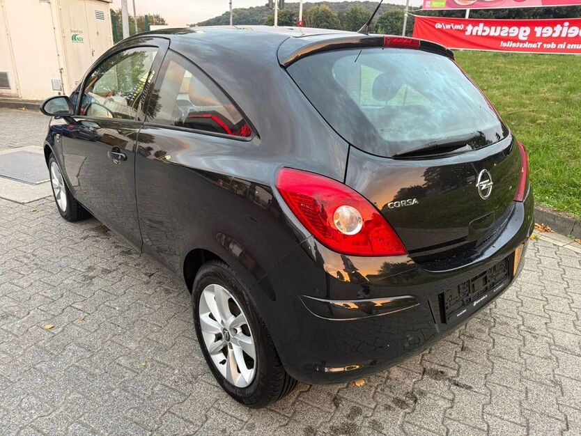 Opel Corsa 167.000 km 2.650 € Wetter ruhr 58300