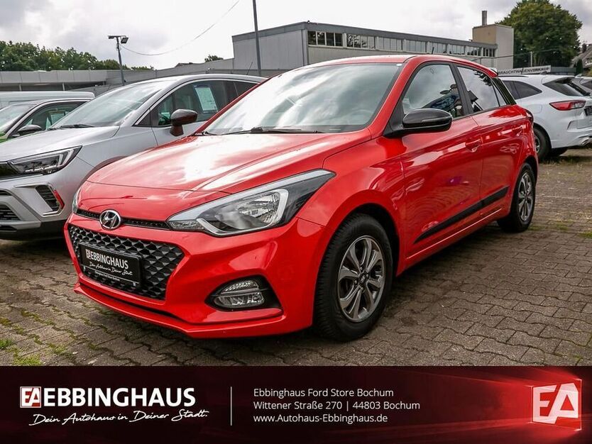 i20