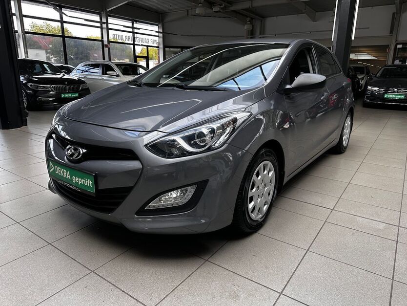 Hyundai i30 90.496 km 8.490 € Bottrop 46236