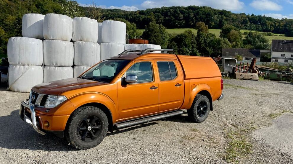 Nissan Navara 278.000 km 10.099 € Velbert 42555