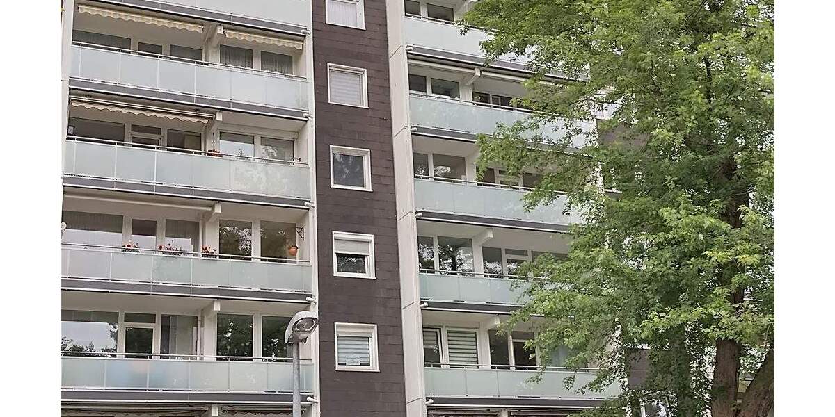 Attraktive 3,5-Zimmer-Eigentumswohnung mit Balkon und Personenaufzug im gepflegten Mehrfamilienhaus 3 zimmer