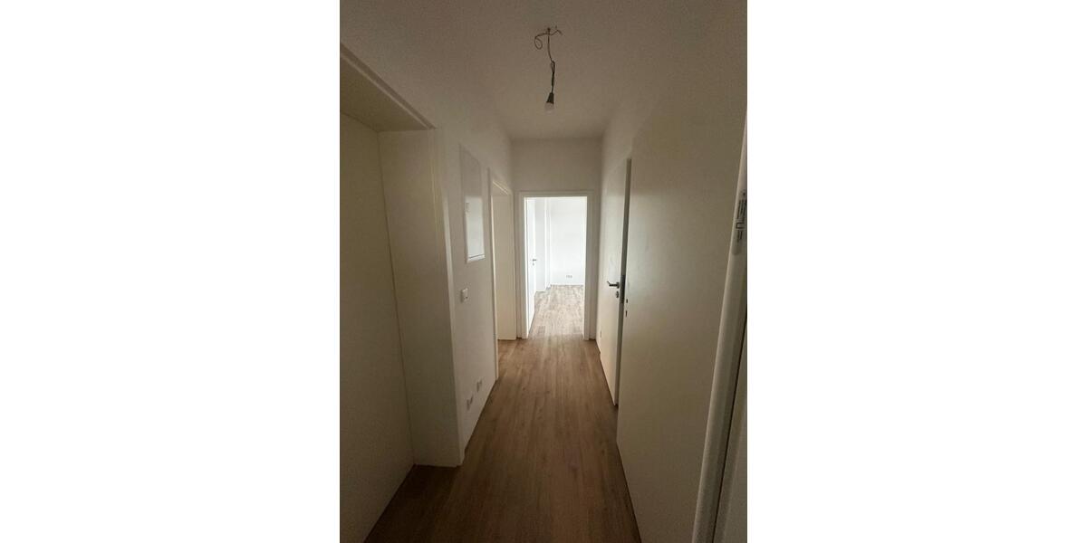 Elegante 4-Zimmer Wohnung im 4. OG in Bochum-Gleisdreieck 4 zimmer