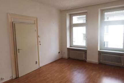 Wohnung Wuppertal Heckinghausen - 5 Zimmer, 105 m&sup2;, 750&euro; | Angebot:26197897