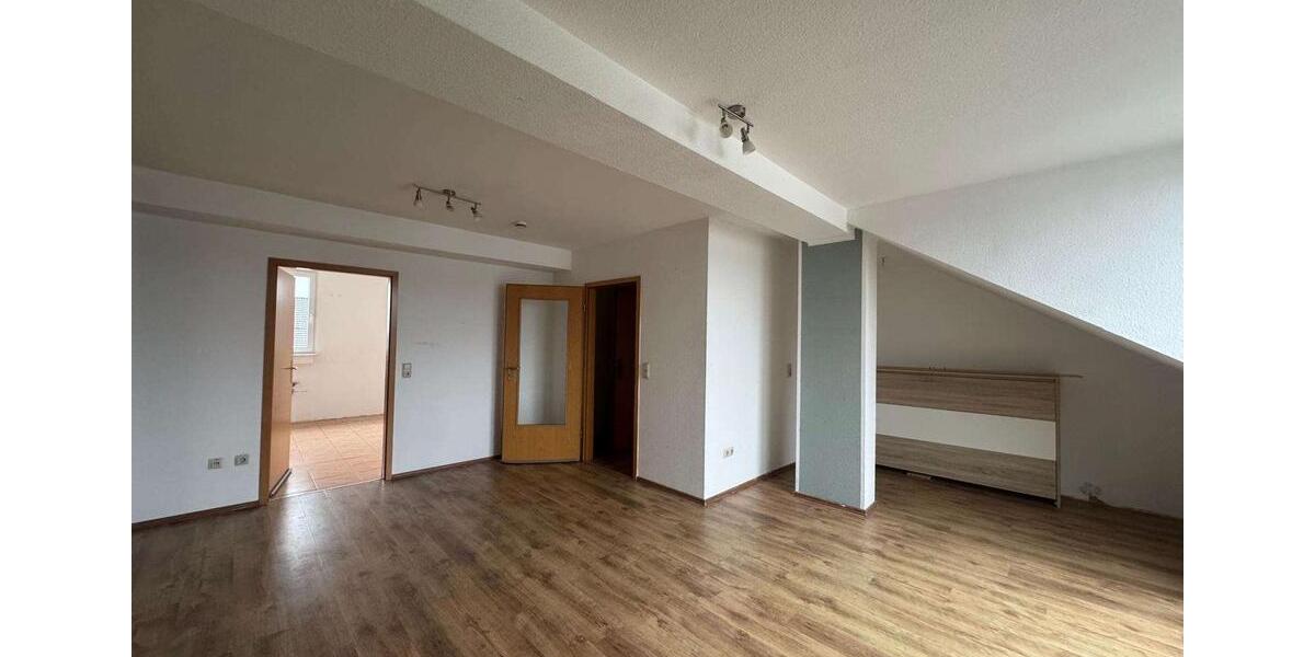 Etagenwohnung Waltrop - 3 Zimmer, 86 m&sup2;, 688&euro; | Angebot:24547777