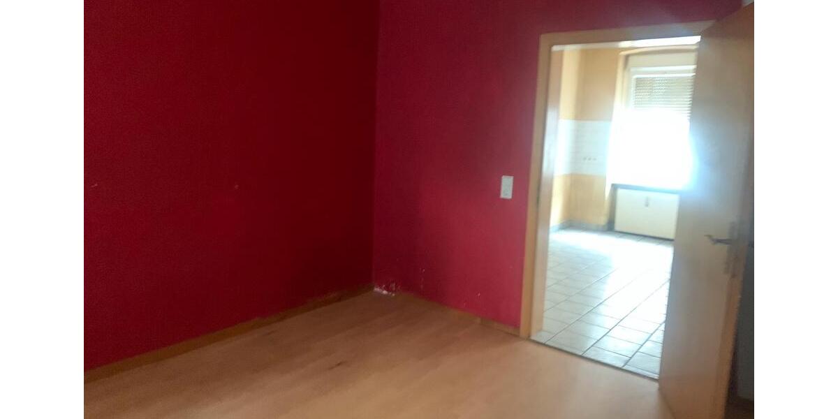 Erdgeschoßwohnung Ennepetal - 4.5 Zimmer, 90 m&sup2;, 1.500&euro; | Angebot:27541041