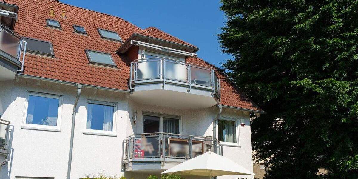 Etagenwohnung Bochum Dahlhausen - 8 Zimmer, 220 m&sup2;, 460.000&euro; | Angebot:25721357