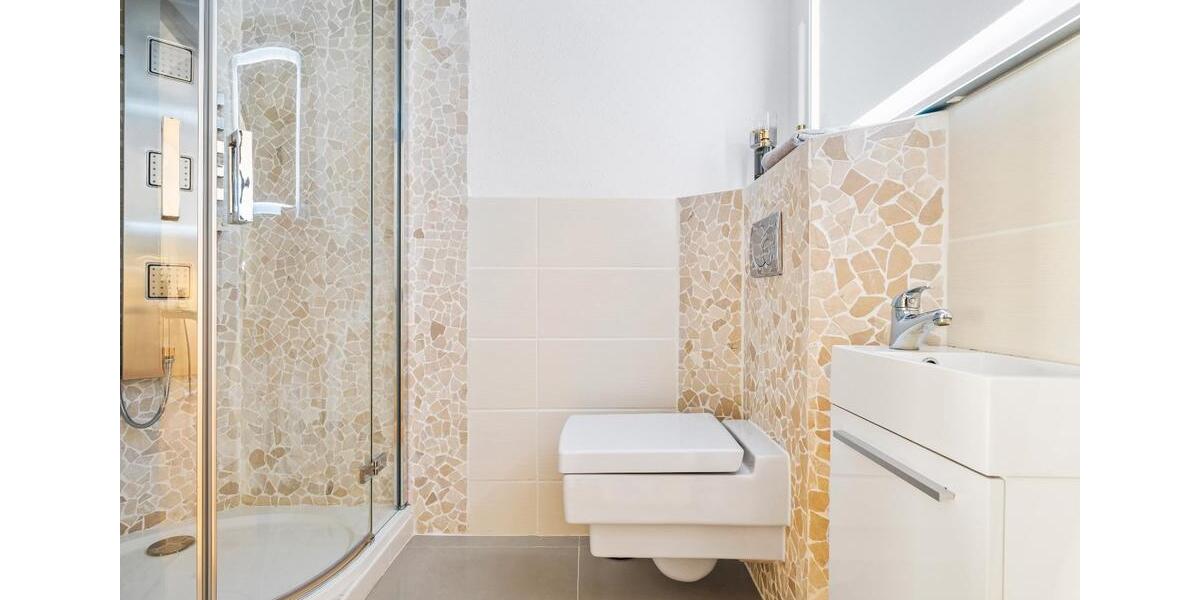 Etagenwohnung Bochum Querenburg - 2 Zimmer, 74 m&sup2;, 200.000&euro; | Angebot:27003173