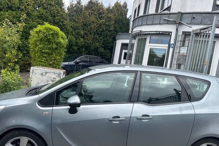 Opel Meriva 135.000 km 3.390 € Essen 45326