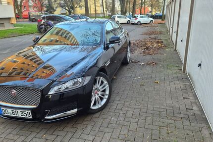 Jaguar XF 109.500 km 16.999 &euro; DORTMUND 44309
