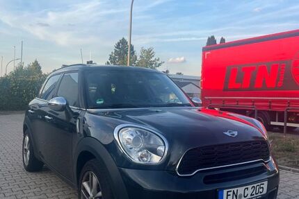Mini Countryman S (Cooper) 188.700 km 5.900 &euro; Dortmund 44319