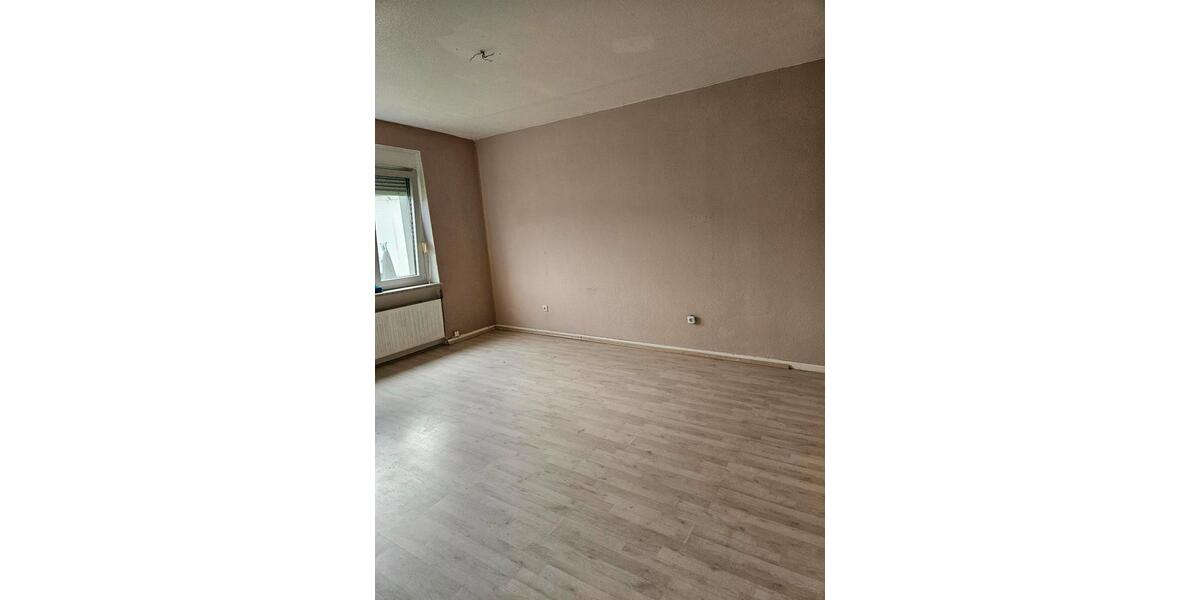 Hochparterre Hagen Hagen-Mitte - 2 Zimmer, 44 m&sup2;, 88.000&euro; | Angebot:27533975