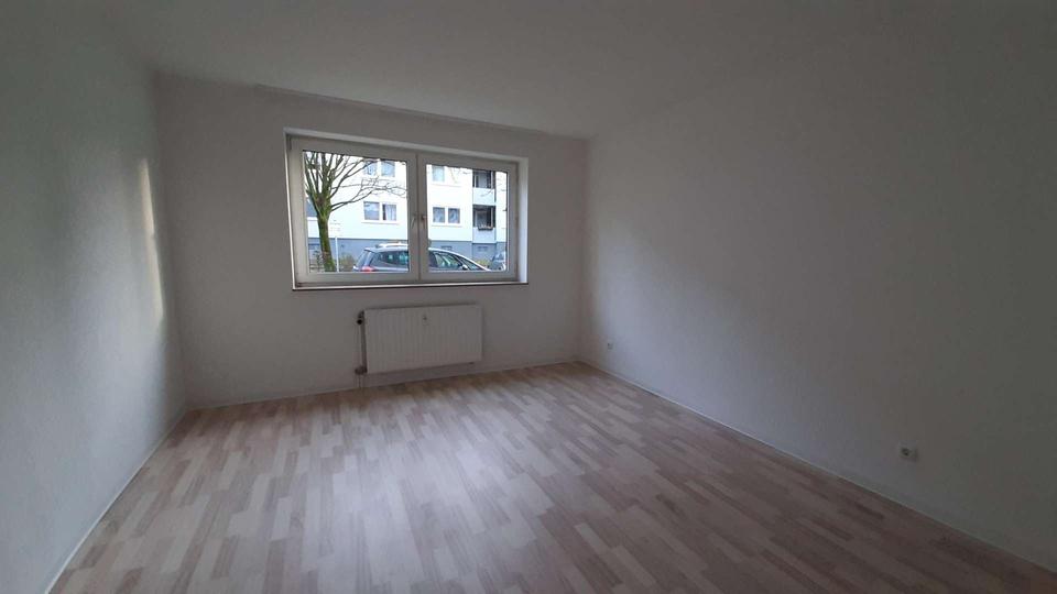 Erdgeschoßwohnung Witten Annen - 3 Zimmer, 77 m&sup2;, 414&euro; | Angebot:23990177