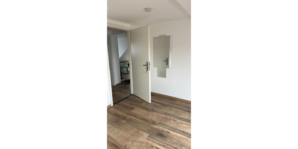 Etagenwohnung Wuppertal Elberfeld - 1 Zimmer, 15 m&sup2;, 340&euro; | Angebot:25362218