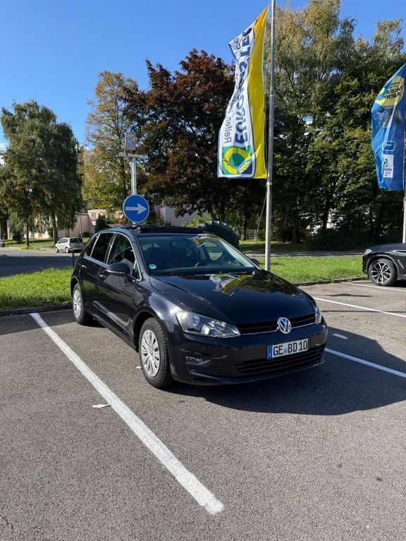 VW Golf 130.000 km 10.800 € Gelsenkirchen 45896