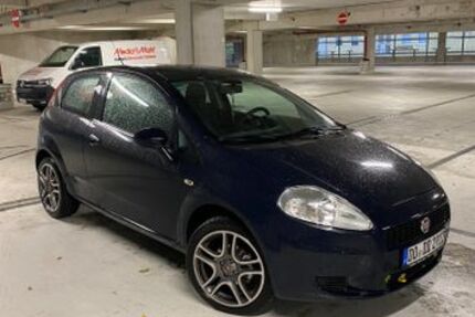 Fiat Punto 137.000 km 2.100 &euro; Dortmund 44379
