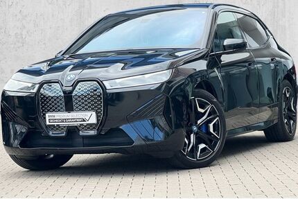 BMW iX 51.709 km 44.590 &euro; Wuppertal 42117