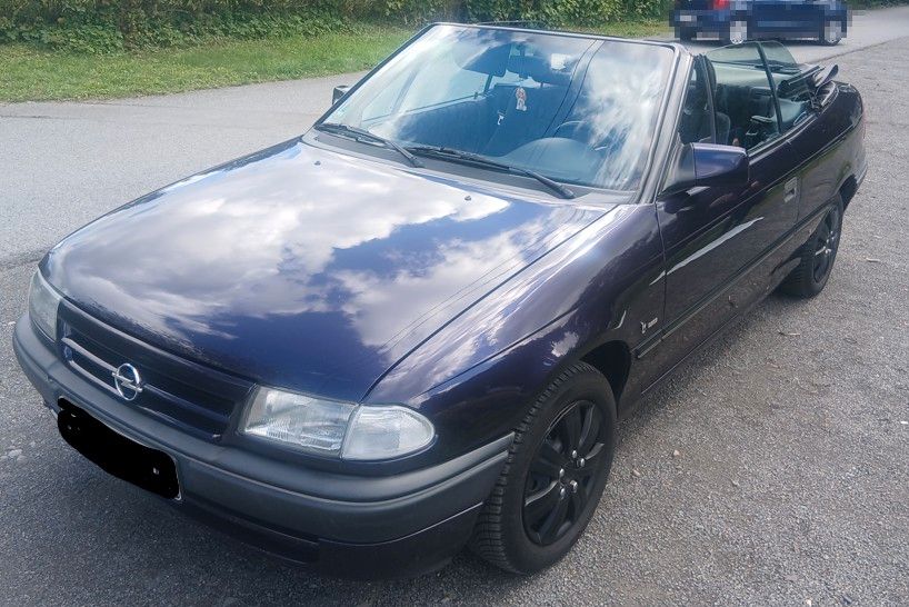 Opel Astra 157.000 km 2.950 € Remscheid 42857