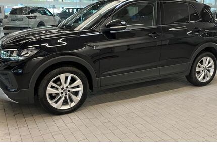 VW T-Cross 21.922 km 22.880 &euro; Dortmund 44145