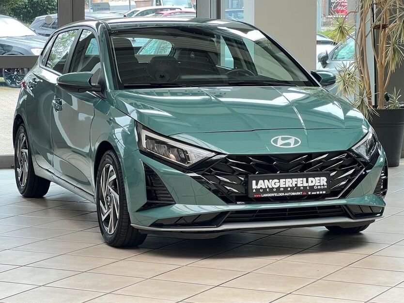 Hyundai i20 13.418 km 17.690 € Wuppertal 42389