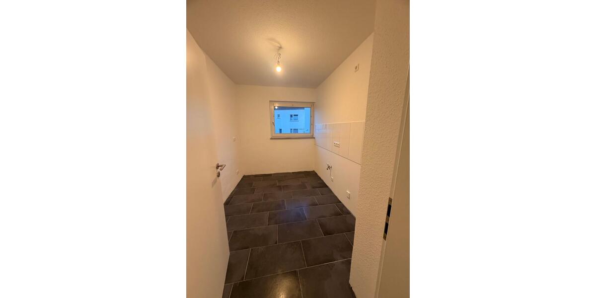 Erdgeschoßwohnung Hagen Hohenlimburg - 3 Zimmer, 61 m&sup2;, 520&euro; | Angebot:25305989