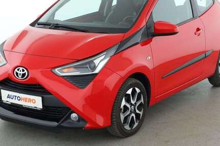 Toyota Aygo 21.499 km 10.160 € Essen 45141