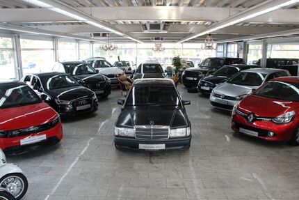 Mercedes-Benz 190 240.000 km 4.990 &euro; Essen 45356