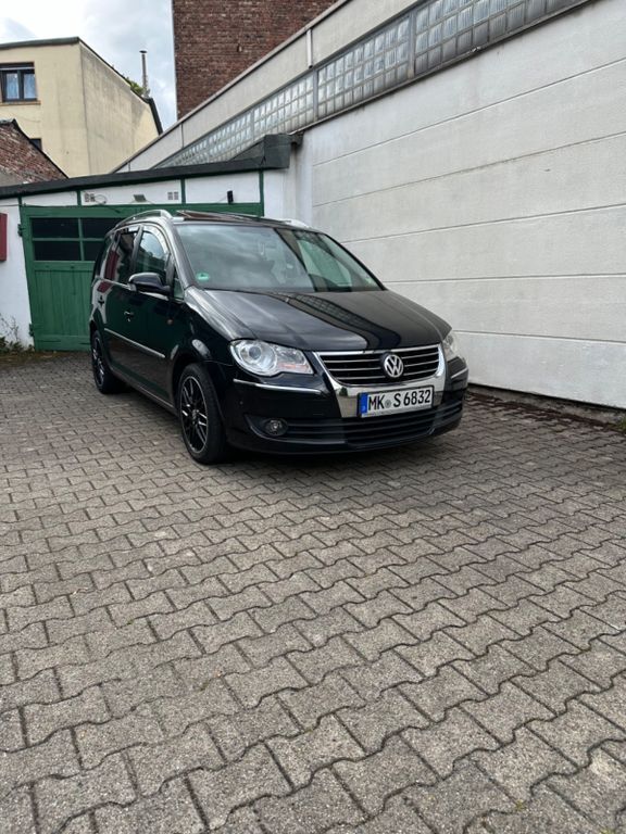 VW Touran 229.000 km 5.100 € Iserlohn 58638